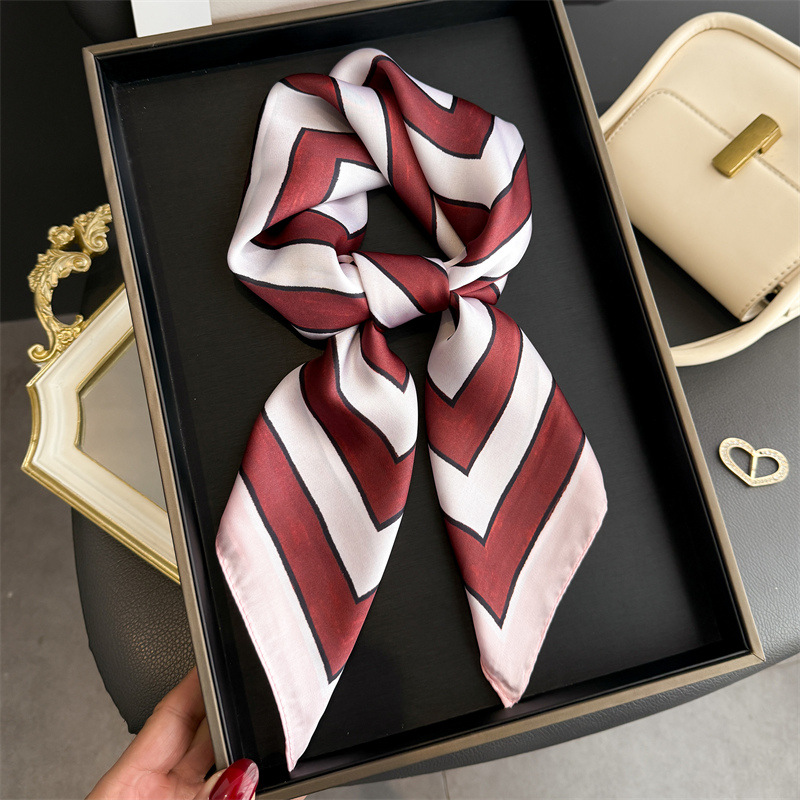 Satynowa Jedwabna Apaszka w Ge – Women'S Vacation Accessories recenzja i cena